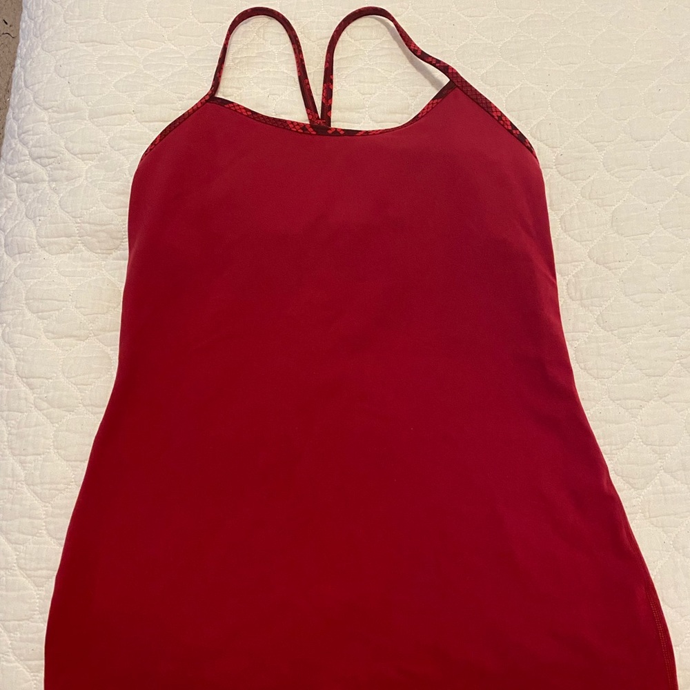 Lululemon Flo Y tank top